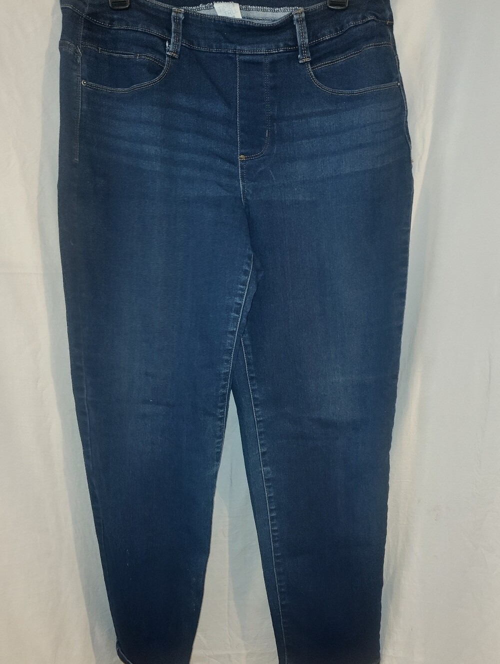 Time and Tru Women's Dark Blue Skinny Jeans